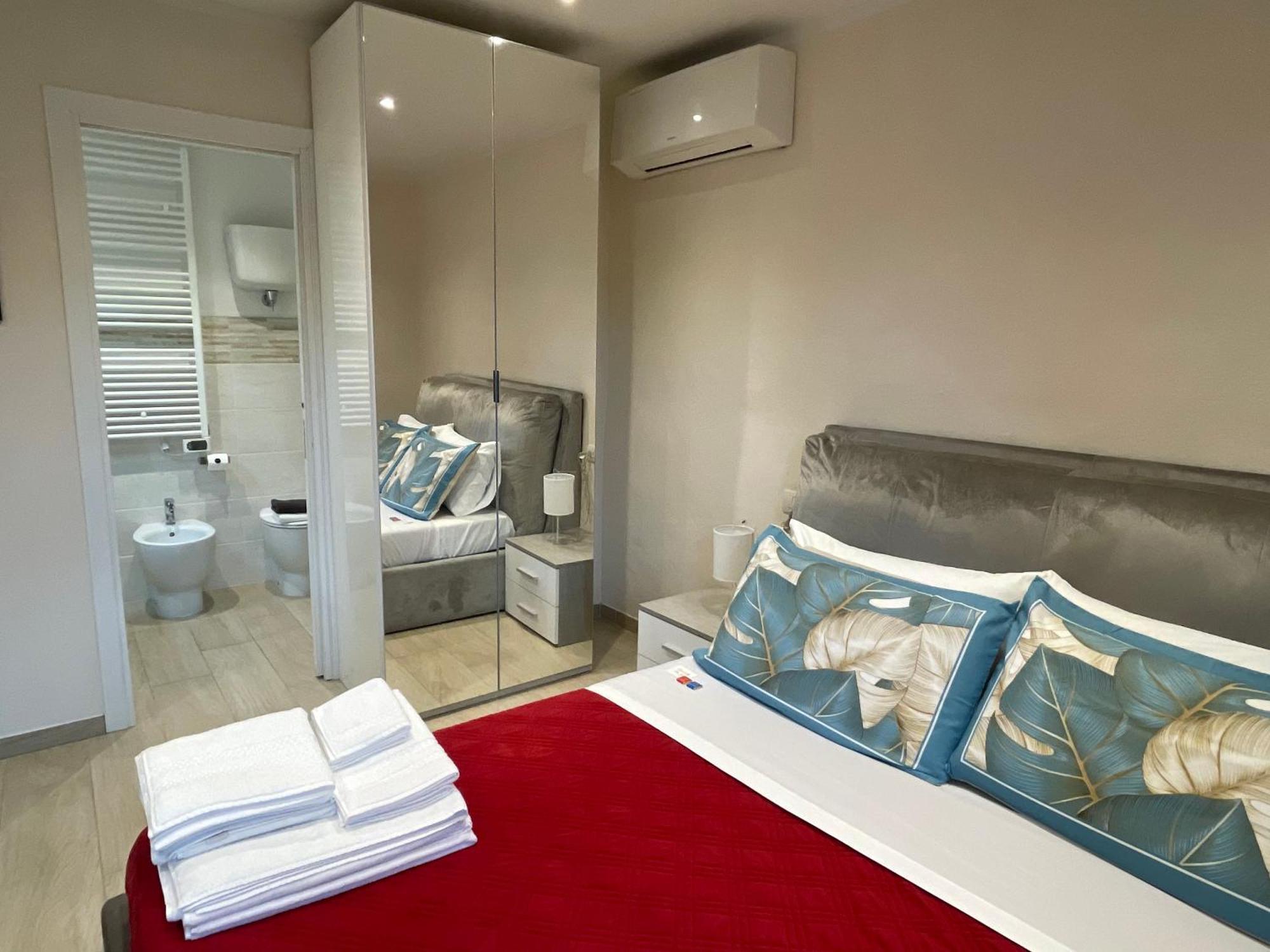 Resort Panoramico Canale Suite - Private Parking - Natural Park 西纳伦加 外观 照片